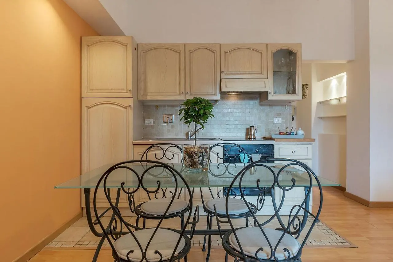 Apartment Lovely Flat San Giovanni Rome